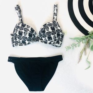 SALE‼️Target/Women/Swimsuits/Bikinis‎/NWT👙